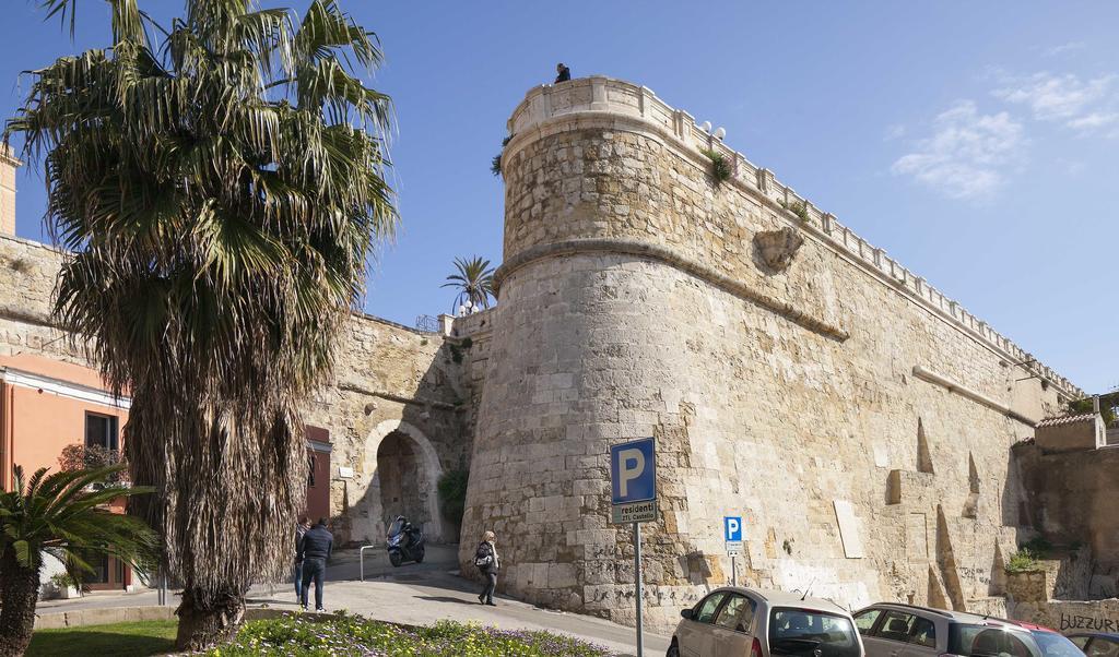 L'Arco Cagliari Bed and Breakfast Exterior foto