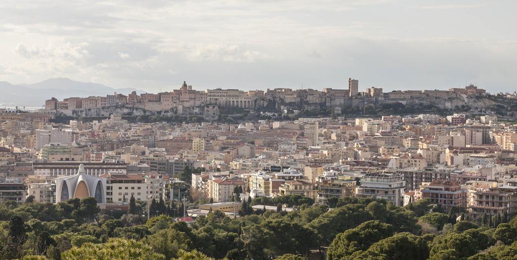 L'Arco Cagliari Bed and Breakfast Exterior foto
