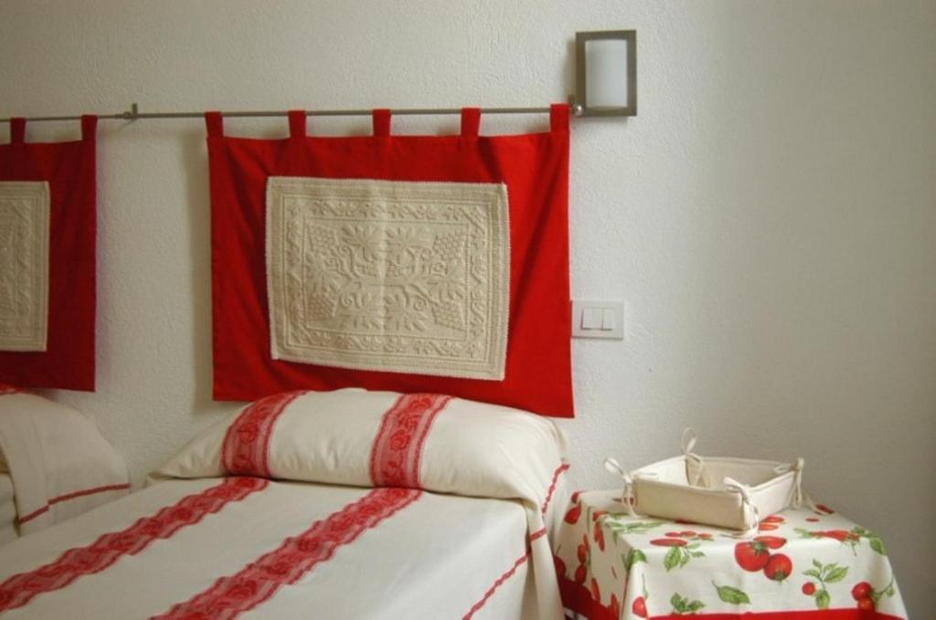 L'Arco Cagliari Bed and Breakfast Habitación foto