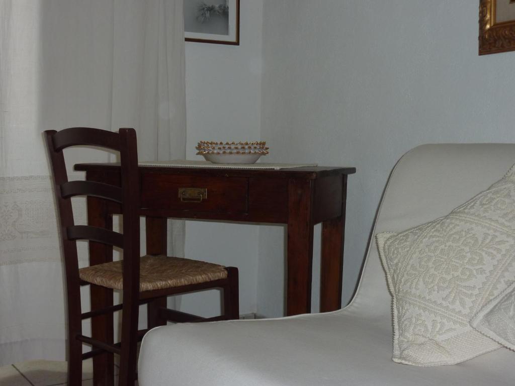 L'Arco Cagliari Bed and Breakfast Habitación foto
