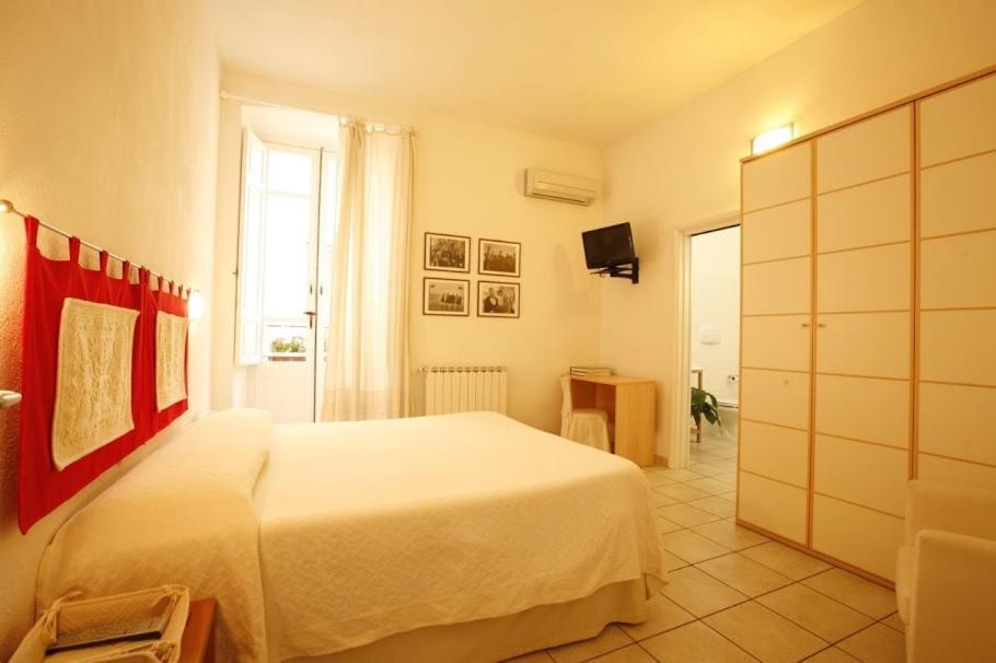 L'Arco Cagliari Bed and Breakfast Exterior foto